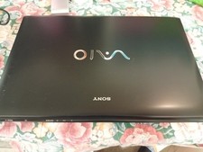 Sony Vaio SVE151J13M i3 8 GB RAM  HD 1 TB