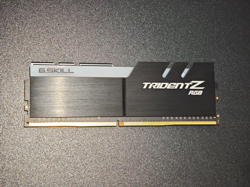 Skill trident rgb - trident, z