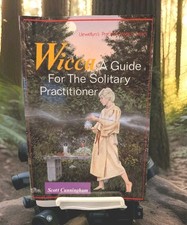 Wicca Una guida per il praticante solitario di Scott Cunningham 1999 Llewellyn 