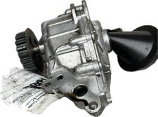 Pompa iniezione per modello