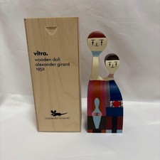 Bambole in legno Vitra Design Museum n.11 disegnate da Alexander Girard 1952 ...