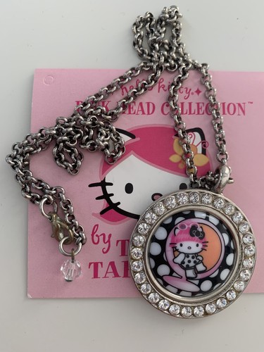 Tarina tarantino hello kitty - hello,
