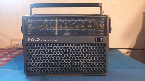 Radio vintage portatile itt - vintage,