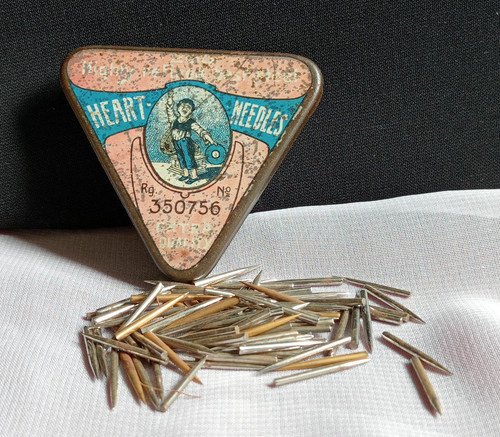 Rare heart gramophone needle - gramophone,