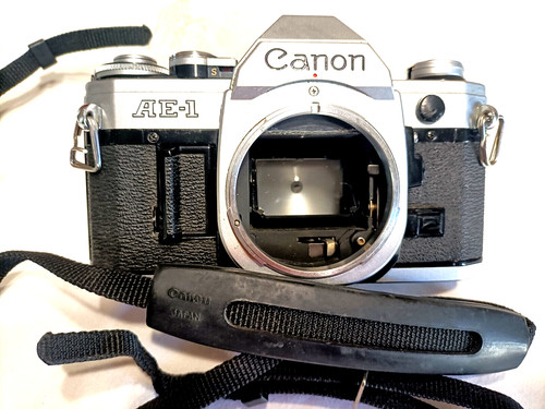 Canon only boby clean - ae-1,