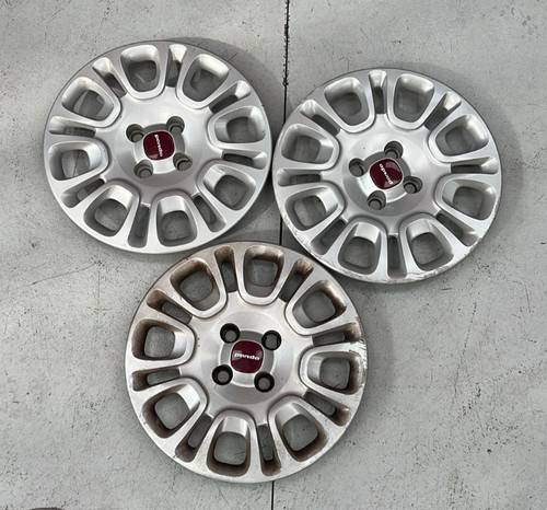 Copricerchi usati originali - 3,