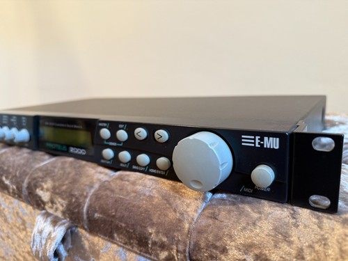 Proteus 2000 128 - e-mu,