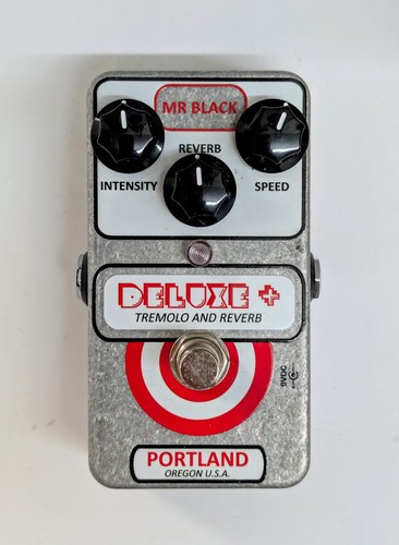 Black deluxe pedale - black,