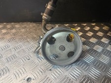 POMPA SERVOSTERZO PER FORD