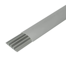 CANALINA CHIUSA CALPESTABILE