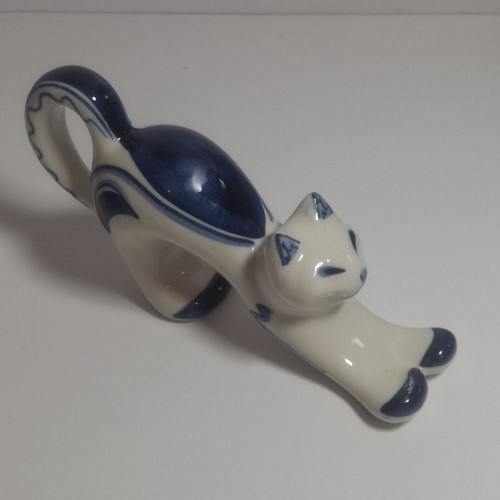 Gzhel russian porcelain blue - russian,
