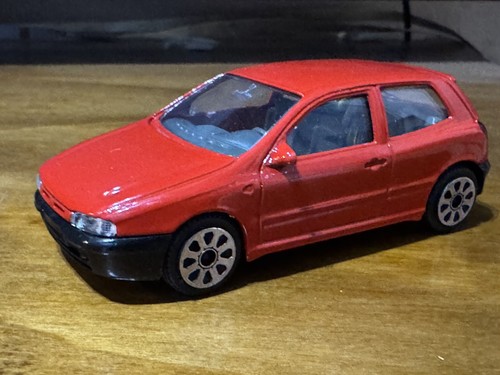 Modellino vintage burago fiat - burago,