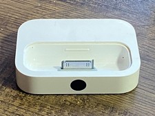 Apple iPod Universal Dock A1153 S-Video Out Line Out Caricatore senza cavi