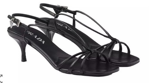 1250 prada capretto sandali - $1250,
