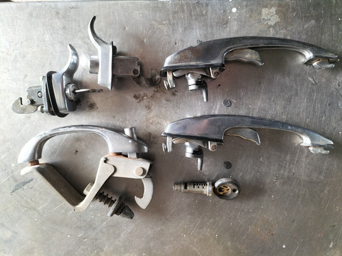 Maniglie portiere cofano - maniglie,