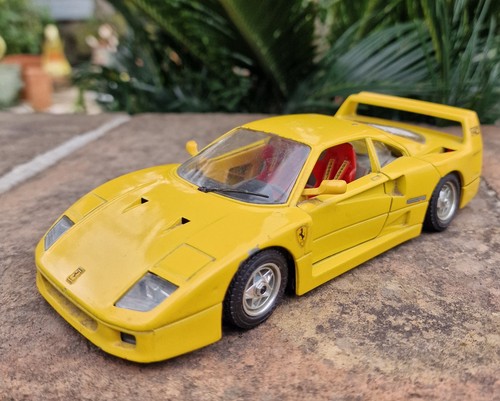 Modellino auto scala 24 - auto, 1/24