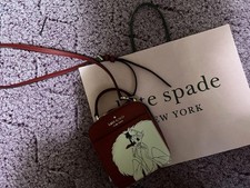 Borsa a tracolla m11S Kate Spade Disney Collab Crudelia edizione limitata...