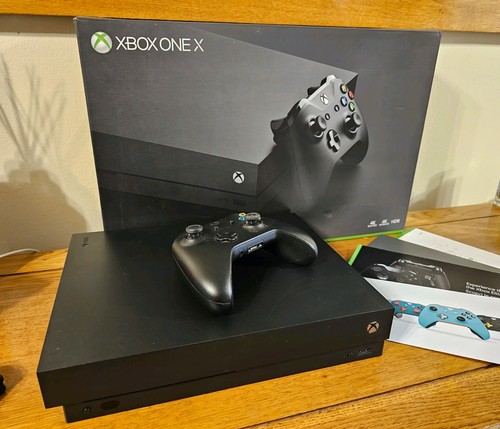 Microsoft xbox one - one, x