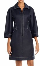 Abito nuovo con etichette