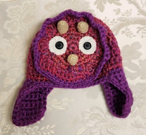 Cappello dinosauro fatto - , a