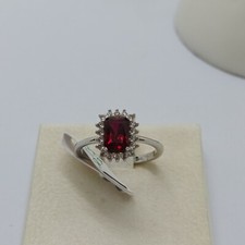 ANELLO DA DONNA CON CRISTALLO