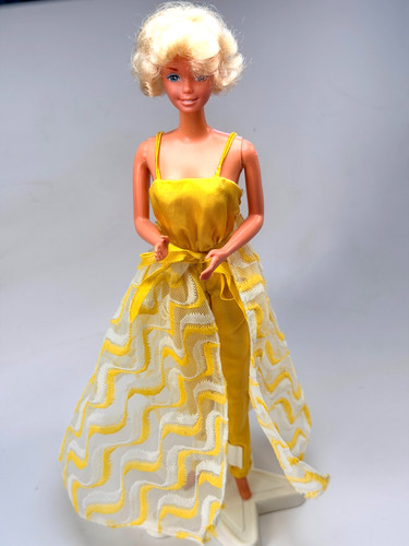 Barbie bambola pretty - barbie, changes