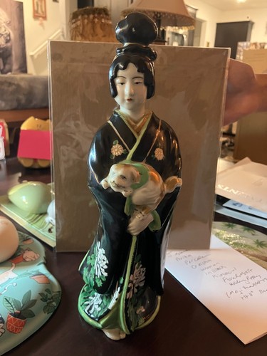 Geisha donna porcellana