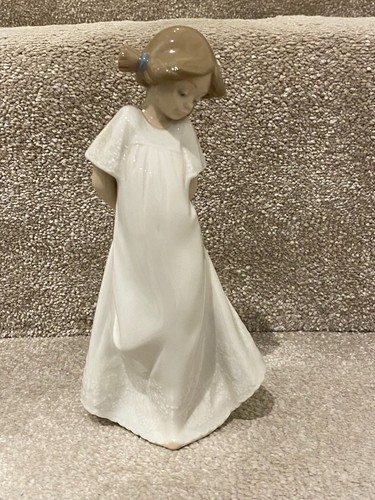 Figurina porcellana ladro nao - ladro,