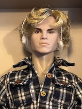 NRFB MALE DOLL  KYLE SPENCER AMERICAN HORROR STORY COVEN INTEGRITY TOYS