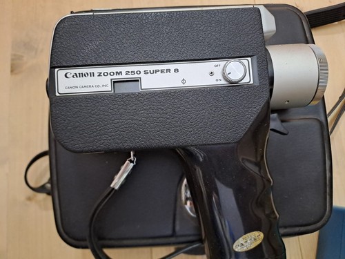 Canon zoom 250 - canon, super