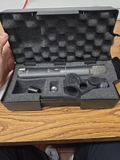 AKG C1000S microfono a