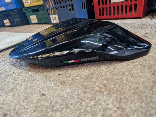 Coprisedile posteriore ducati - posteriore,