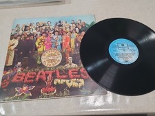 LP  The Beatles Sgt. Pepper's Parlophone 3C 062 04177 Italy  1975 VG+/VG