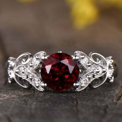 2ct finto rubino - finto, vintage