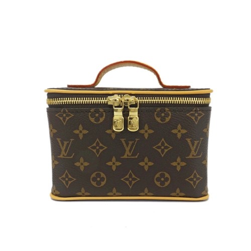 Louis vuitton nice beauty - louis,