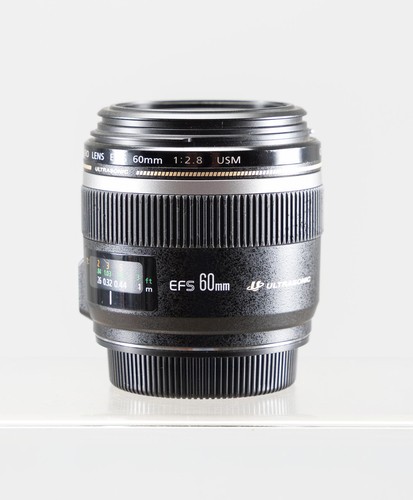 Exc canon 60mm f 2 - ef-s,