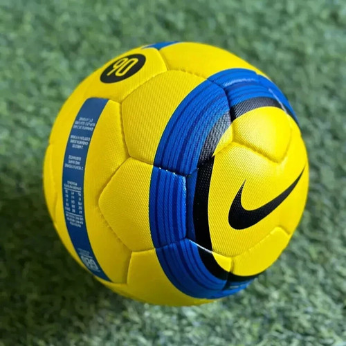 Raro pallone calcio - raro,