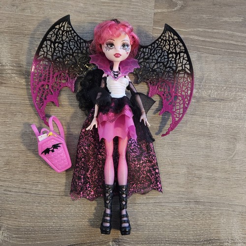 Bambola monster high - monster,