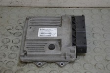 23245 Centralina motore Opel Corsa C 1.3 Mjt dal 2000 al 2006 cod 55187472 mjd6j