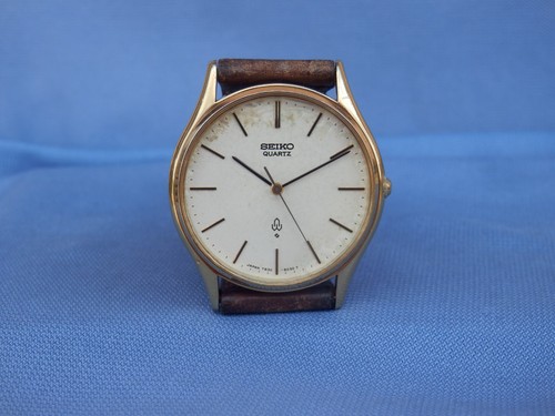 Seiko dress chariot quartz - seiko,