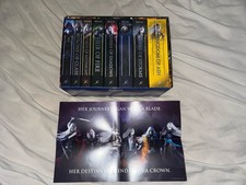 Throne of Glass Paperback Box