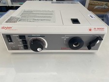 Stryker fonte luminosa