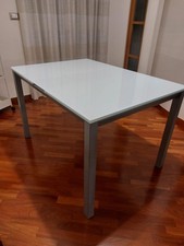 tavolo da pranzo allungabile di cristallo temperato 