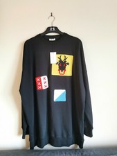 Maglione all'uncinetto nero