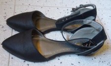 Scarpe donna nere, a punta, cinturino alla caviglia, n.41