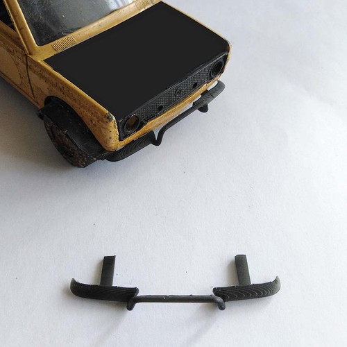Fiat 128 paraurti anteriore - -,
