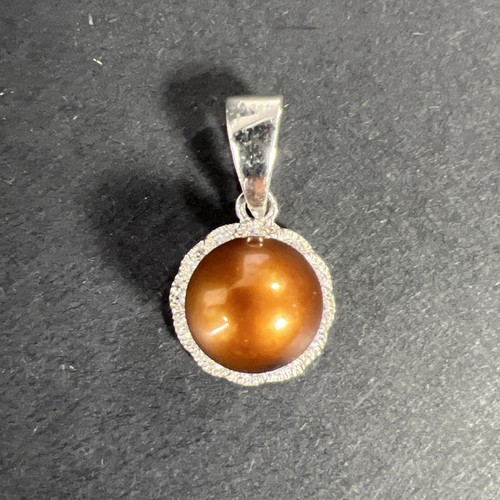 Ciondolo con strass aureola - , e