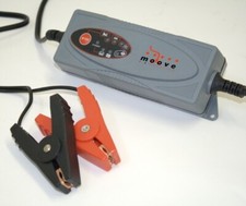 CARICABATTERIE ELETTRONICO