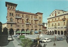 TREVISO Piazza San Vito auto pubblicità Baci Perugina 