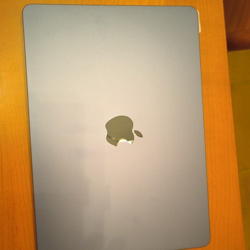 Apple macbook air m5 - apple,